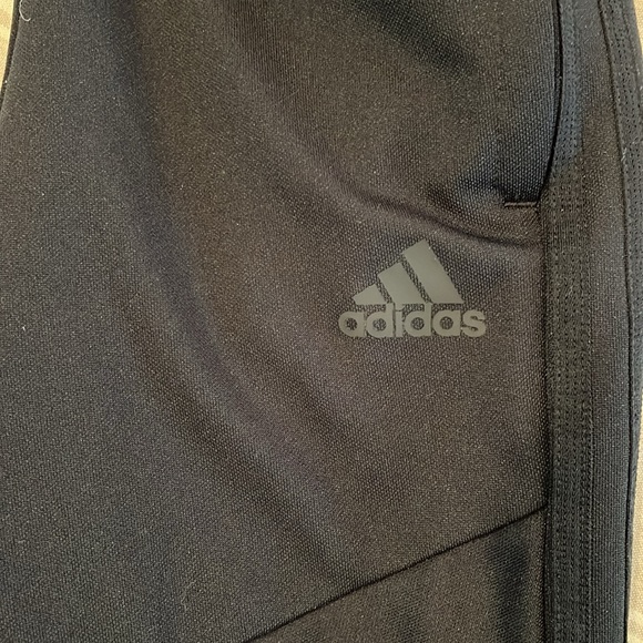 Addidas performance pants size M/L. - Picture 3 of 4